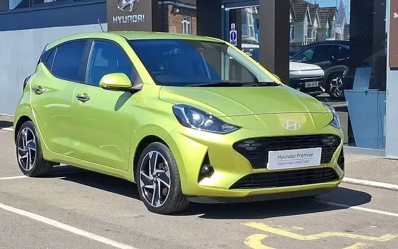 Used Hyundai i10 Premium 79 HP (58 kW) 2026 Hatchback