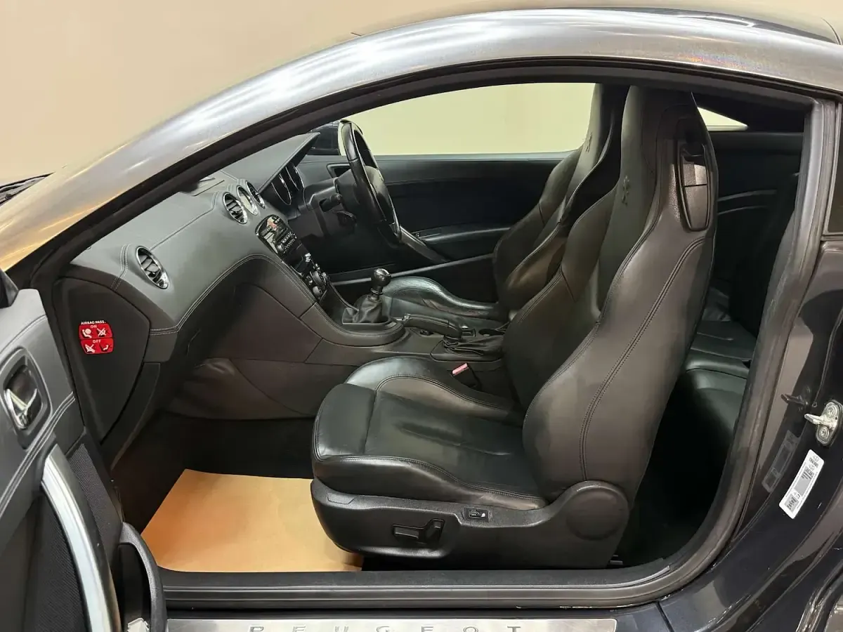 Used Peugeot RCZ GTi 156 HP (114 kW) 2012 Grey Coupe