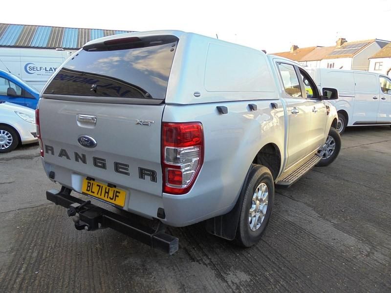 Used Ford Ranger XLT 170 HP (125 kW) 2021 Silver Pickup