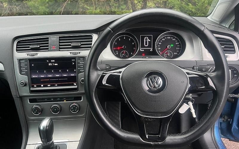 Used VW Golf VII S 125 HP (91 kW) 2016 Hatchback