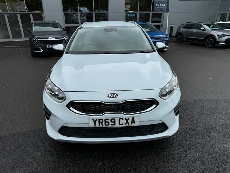 Usado Kia Ceed 138 HP (101 kW) 2019 Citadino