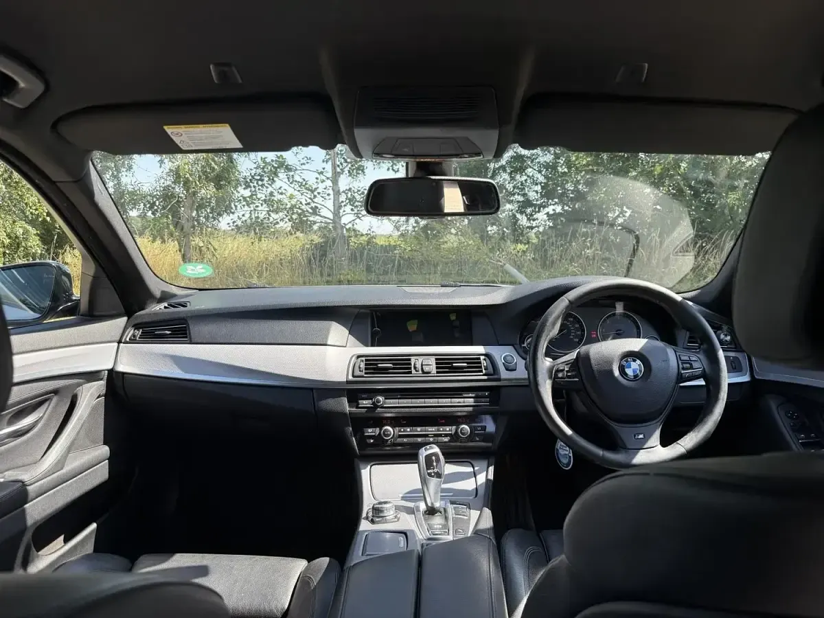 Used BMW 530 M Sport 258 HP (189 kW) 2012 Silver Estate