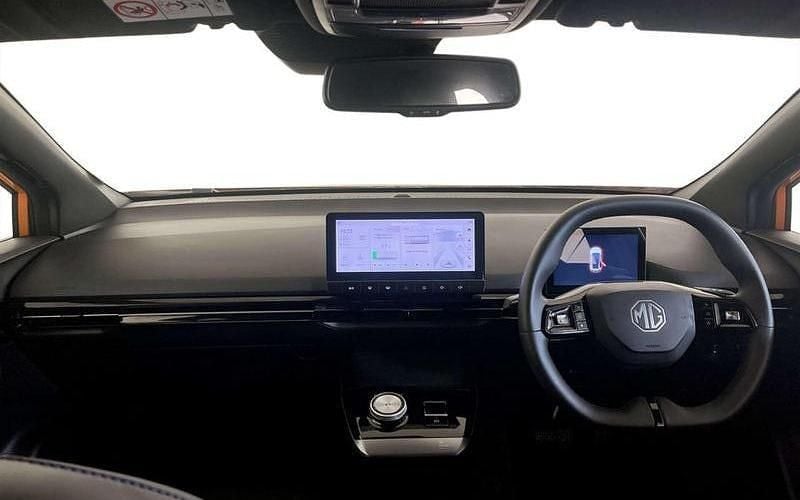 Used MG MG4 EV Trophy 150 kW (204 HP) 2025 Hatchback