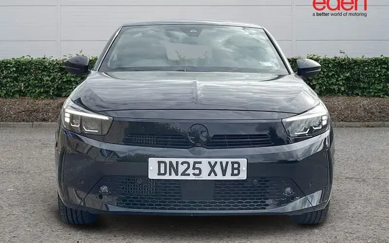 Used Vauxhall Corsa Ultimate 101 HP (74 kW) 2025 Black Hatchback