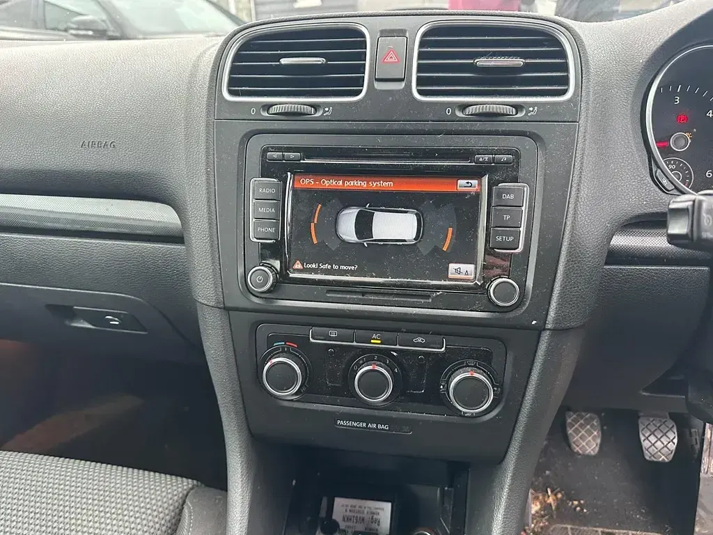Used VW Golf VI Match 105 HP (77 kW) 2011 Black Hatchback