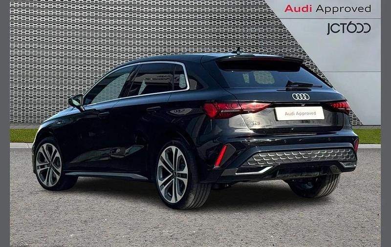 New Audi A3 e-tron S-Line 200 HP (147 kW) 2026 Black Hatchback