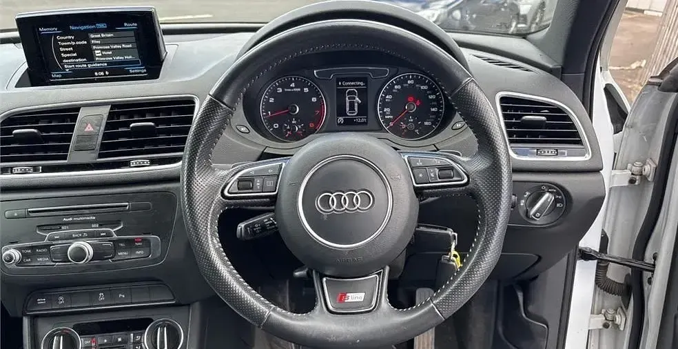 Second-hand Audi Q3 S-Line 150 CP (110 kW) 2018 Alb SUV