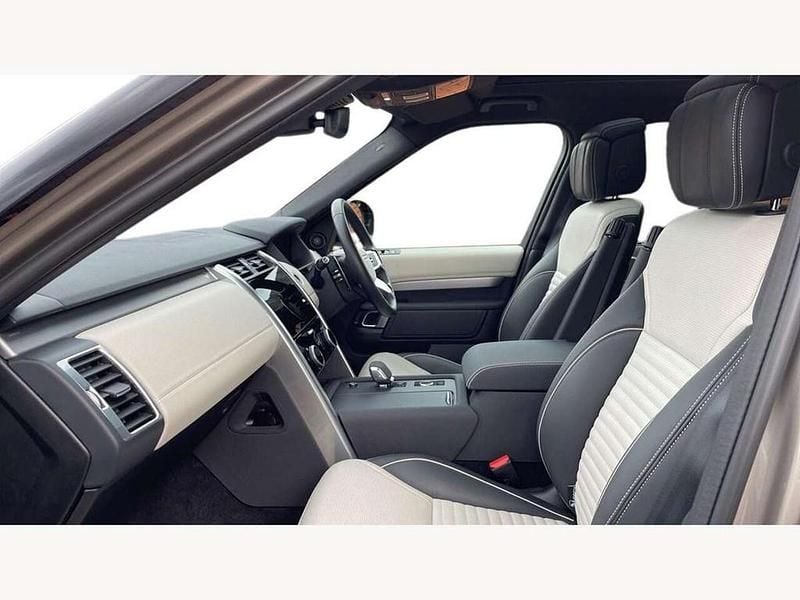 Used Land Rover Discovery 5 HSE Dynamic 300 HP (220 kW) 2024 Bronze SUV