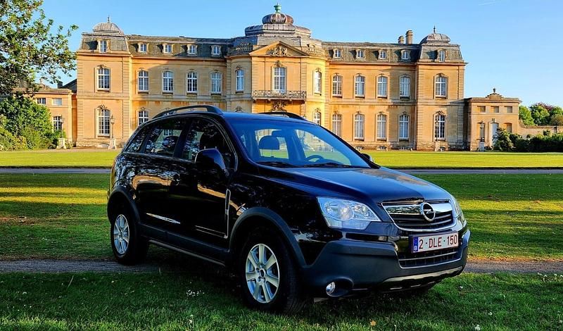 Second-hand Vauxhall Antara drive 150 CP (110 kW) 2008 Negru SUV