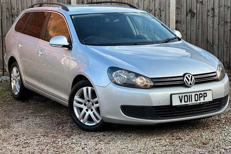 Used 2011 VW Golf VI SE Hatchback | £3,490 (Good price) - Image 1/1