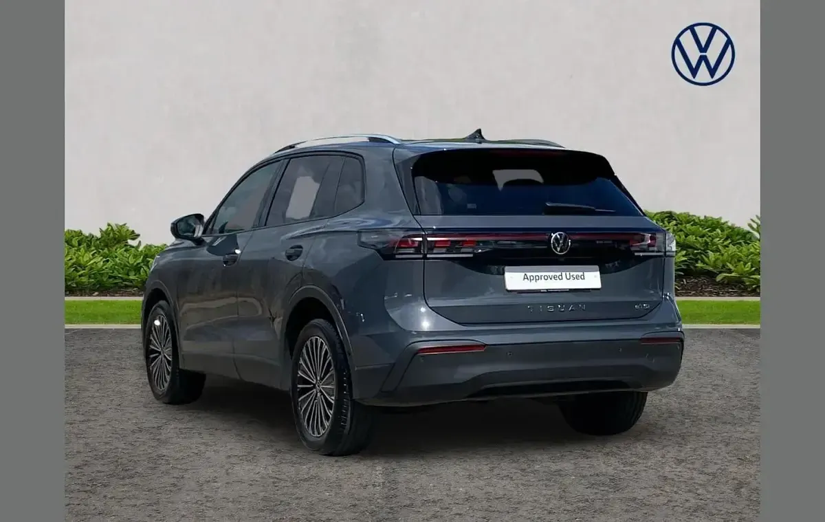 Used VW Tiguan Match 147 HP (108 kW) 2025 Grey SUV