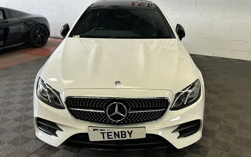 Used Mercedes E220 AMG line 194 HP (142 kW) 2020 Coupe