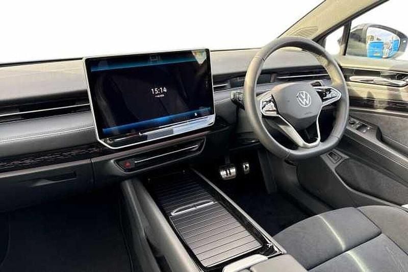 New VW ID.7 Pro 210 kW (286 HP) 2025 White Estate