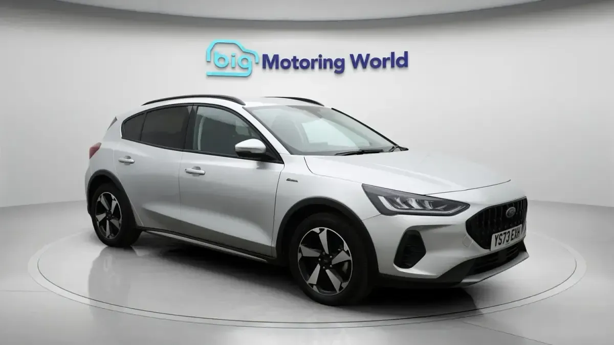 Usado Ford Focus Active 125 HP (91 kW) 2023 Prateado Citadino