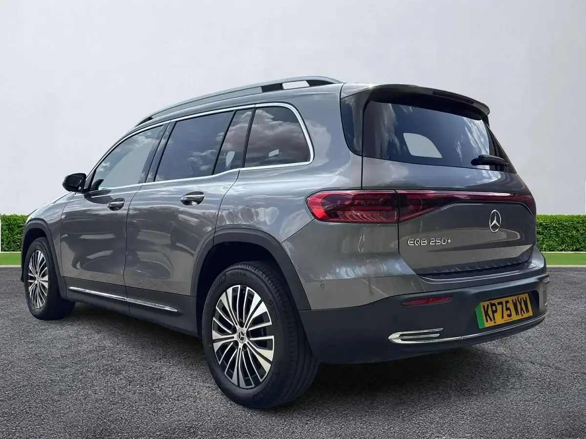 Used Mercedes EQB250+ Executive 139 kW (190 HP) 2025 Grey SUV