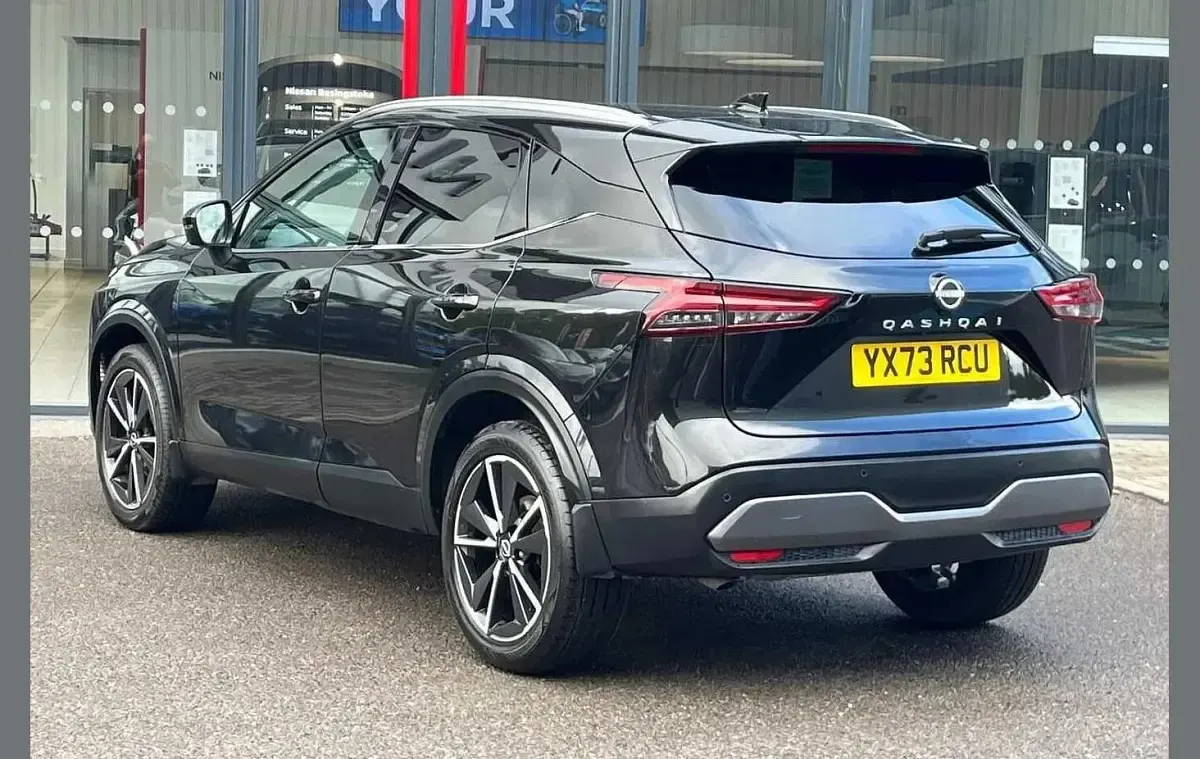 Used Nissan Qashqai Tekna 138 HP (101 kW) 2023 Black SUV