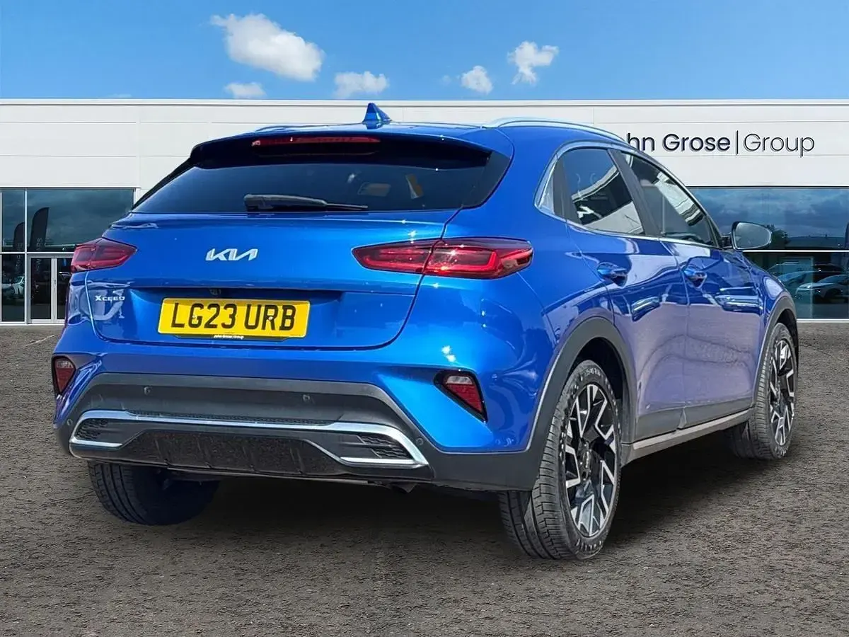 Usado Kia XCeed 2023 Azul SUV