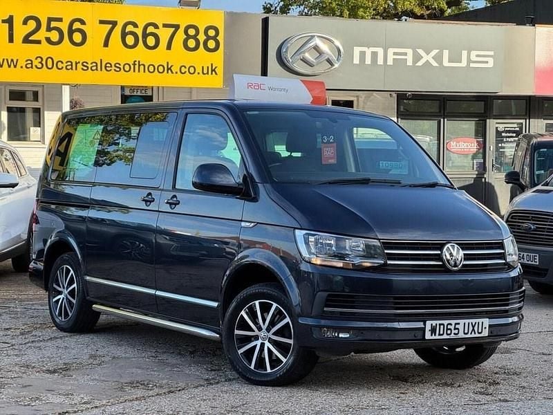 Blue Used 2015 VW Caravelle Executive MPV | £26,961 (Good price) - Image 1/2