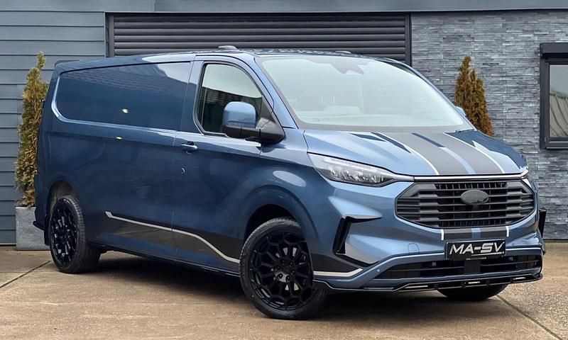 Used Ford Transit Custom Limited 150 HP (110 kW) 2024 Blue Van