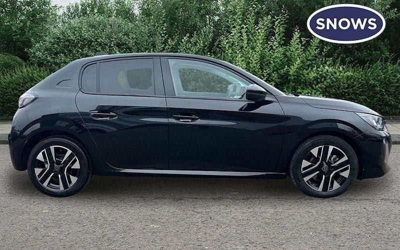 Used Peugeot 208 Allure 101 HP (74 kW) 2025 Black Hatchback