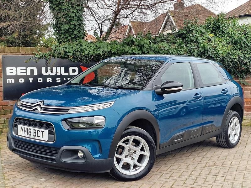 Used Citroën C4 Cactus Feel 110 HP (80 kW) 2018 Blue Hatchback