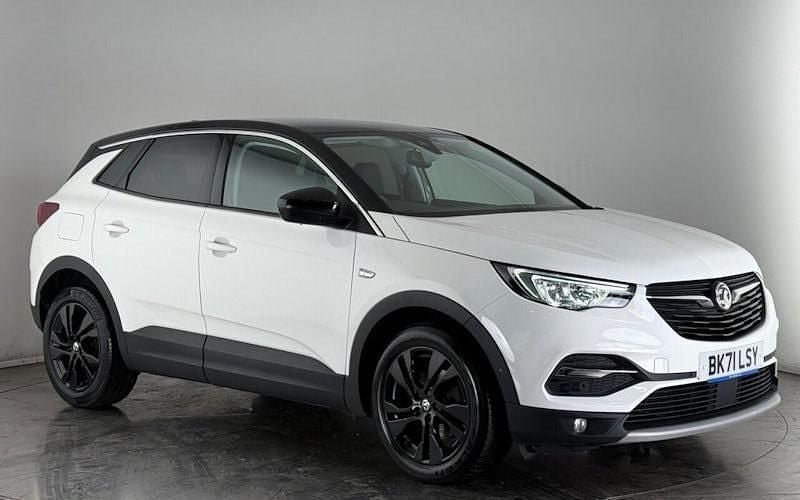 White Used 2021 Vauxhall Grandland X SRi SUV | £13,200 (Good price) - Image 1/3