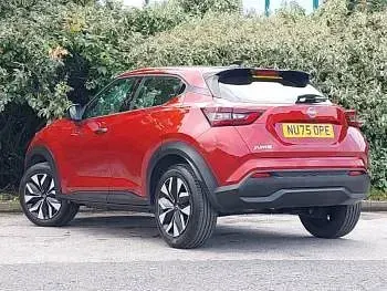 Used Nissan Juke Acenta Premium 114 HP (83 kW) 2025 Red SUV