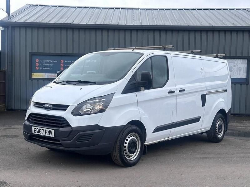 Used Ford Transit Custom 130 HP (95 kW) 2017 White Van