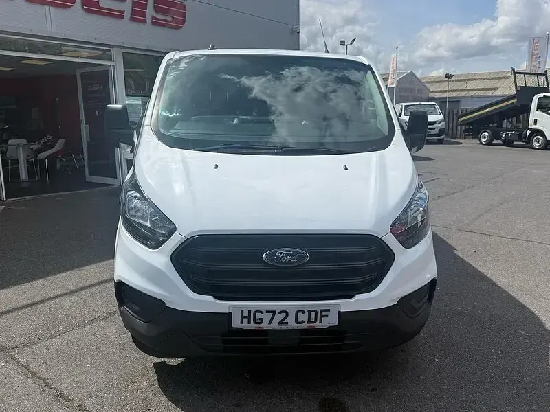Used Ford Transit Custom 105 HP (77 kW) 2022 White Van