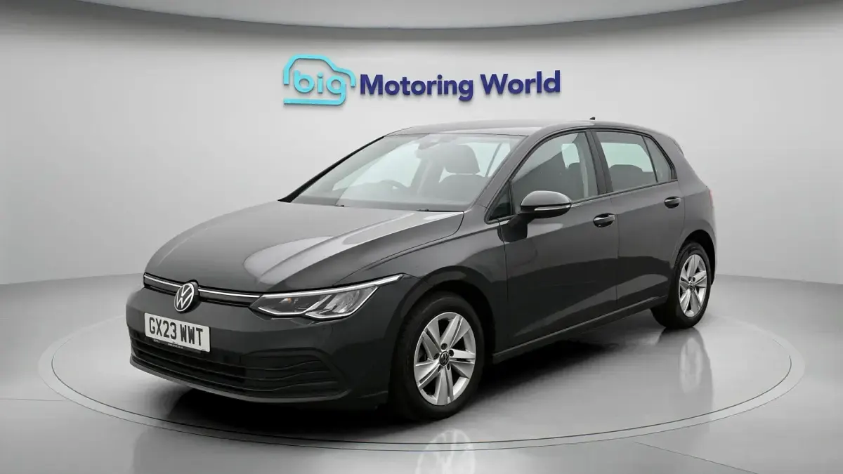 Used VW Golf VIII S 115 HP (84 kW) 2023 Grey Hatchback