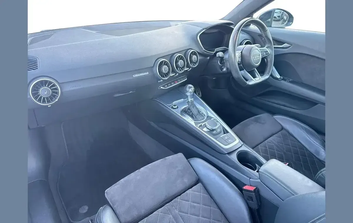 Używany Audi TT Black Edition 245 KM (180 kW) 2019 Czarny Coupe