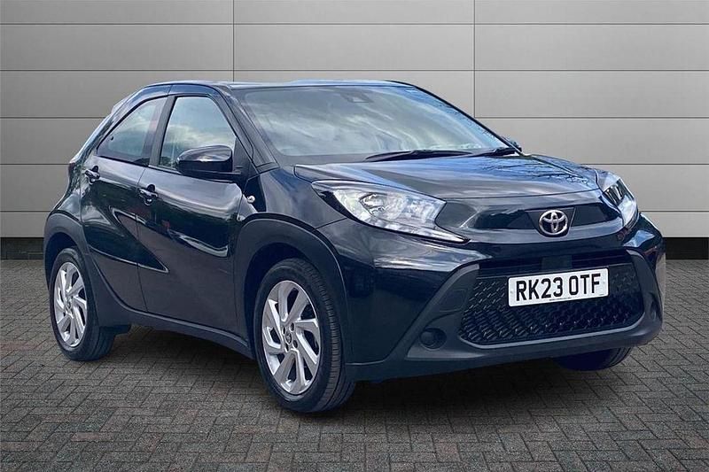Black Used 2023 Toyota Aygo PURE Hatchback | £11,795 (Fair price) - Image 1/3
