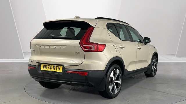 Used Volvo XC40 Plus 161 HP (118 kW) 2025 SUV
