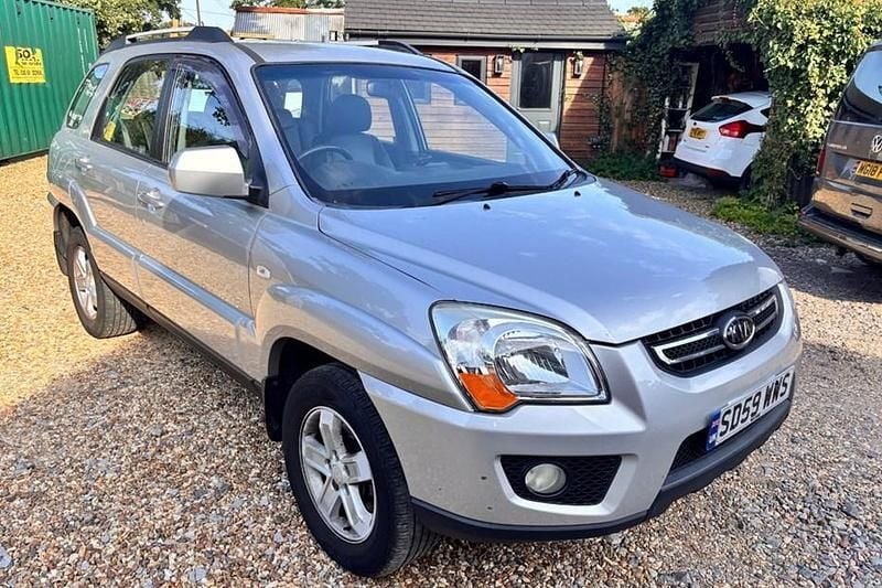 Silver Used 2009 Kia Sportage 2 SUV | £1,695 (Good price) - Image 1/1