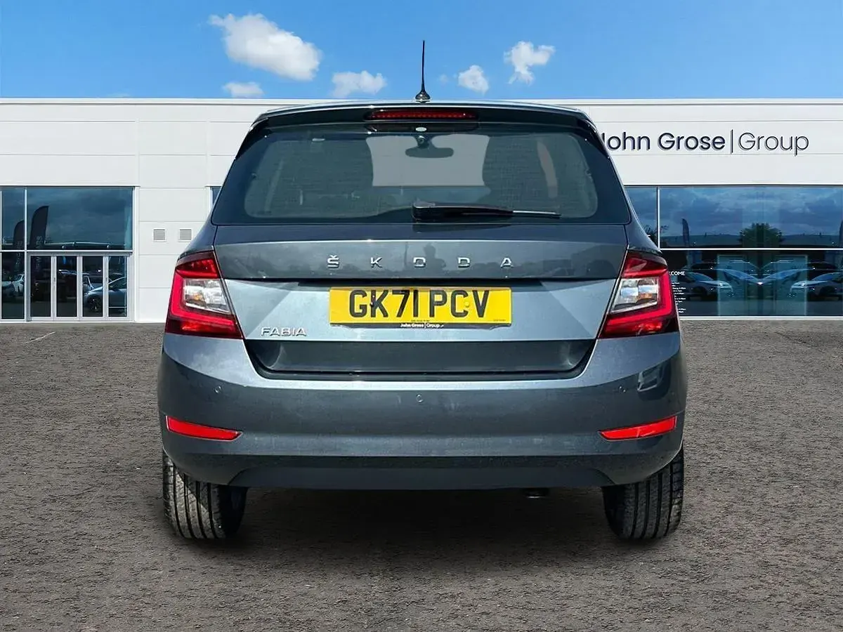 Used Skoda Fabia SE L 94 HP (69 kW) 2021 Grey Hatchback