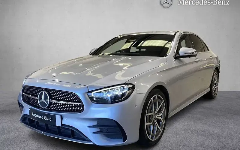 Used Mercedes E200 AMG line 200 HP (147 kW) 2023 Silver Sedan