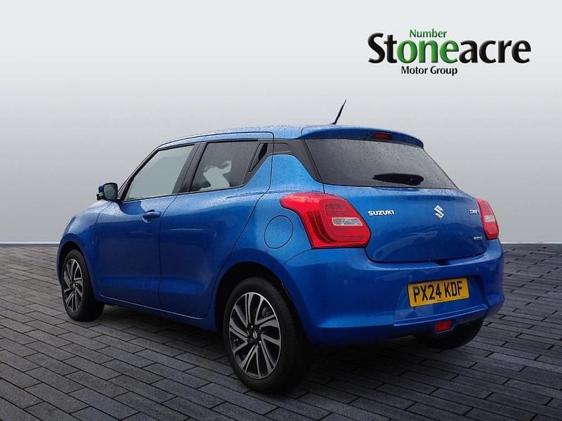 Used Suzuki Swift SZ5 83 HP (61 kW) 2024 Blue Hatchback