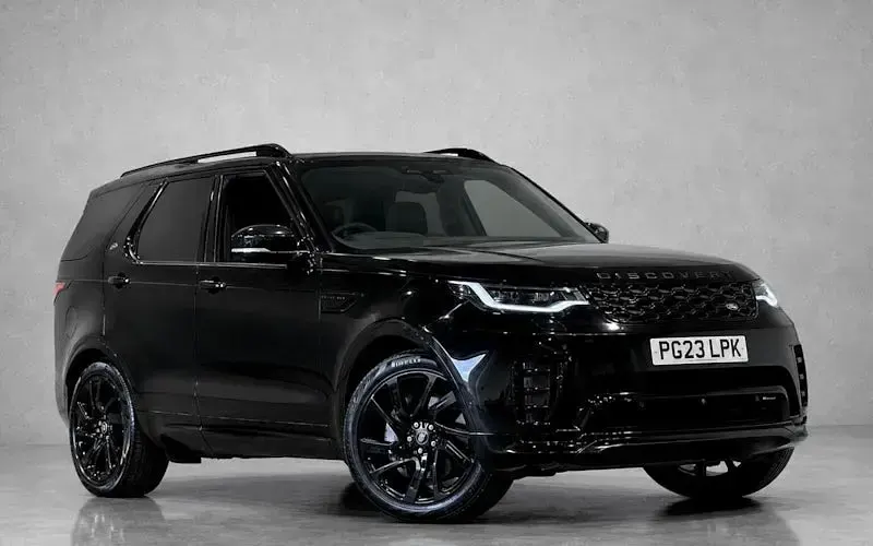 Used Land Rover Discovery 5 SE Dynamic 300 HP (220 kW) 2023 SUV