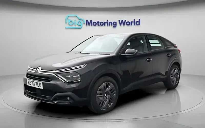 Used Citroën C4 PureTech 101 HP (74 kW) 2024 Black SUV
