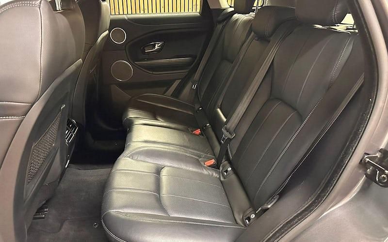 Used Land Rover Range Rover evoque SE 179 HP (131 kW) 2018 Hatchback