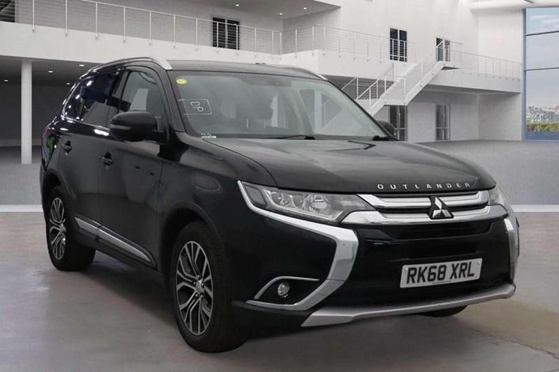 Used Mitsubishi Outlander 150 HP (110 kW) 2018 Black SUV