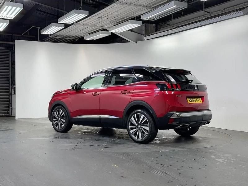 Used Peugeot 3008 Premium 180 HP (132 kW) 2019 Red SUV