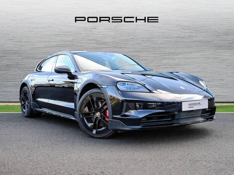 Jet black metallic New 2024 Porsche Taycan 4S Cross Turismo Sedan | £83,990 (Good price) - Image 1/4