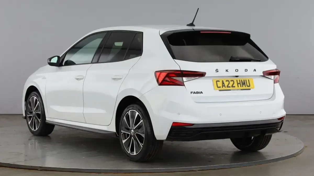 Used Skoda Fabia Monte Carlo 108 HP (79 kW) 2022 White Hatchback