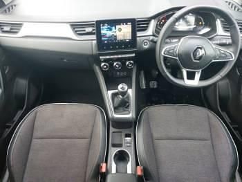 Usado Renault Captur Techno 91 HP (66 kW) 2022 Vermelho SUV