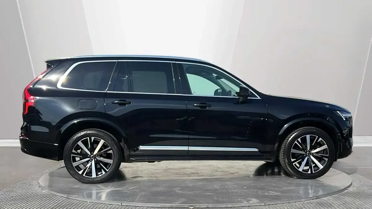Used Volvo XC90 Core 455 HP (334 kW) 2025 Black SUV