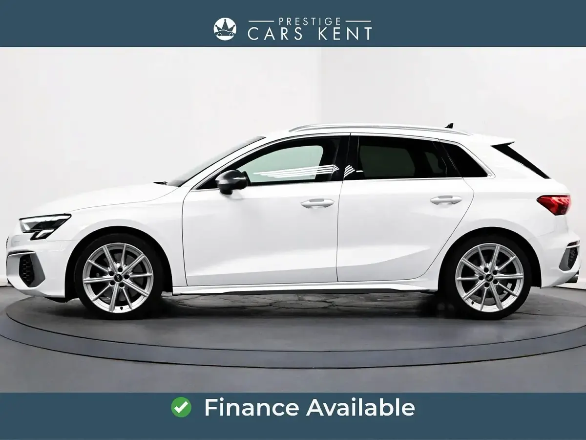 Used Audi S3 Sportback Advanced 310 HP (228 kW) 2021 White Hatchback