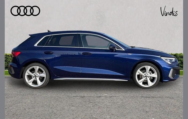 Used Audi A3 S-Line 147 HP (108 kW) 2024 Blue Hatchback