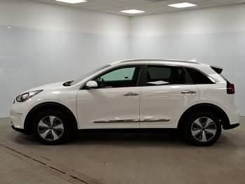Used Kia Niro 2018 White SUV