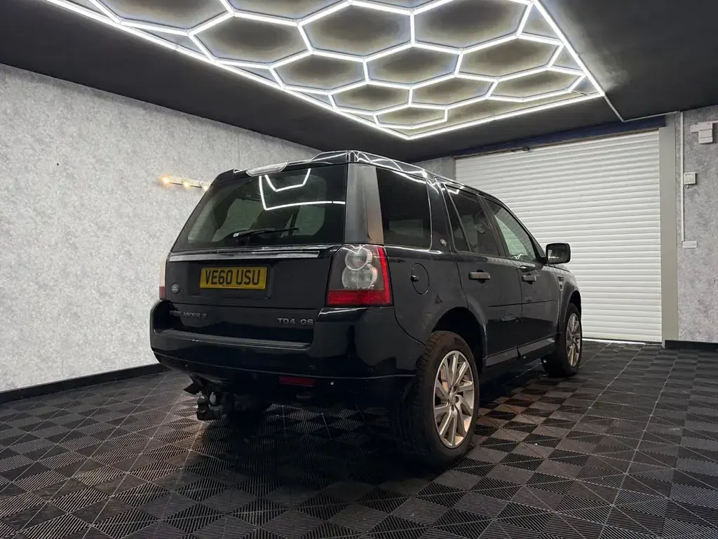 Używany Land Rover Freelander 2 HSE 2011 Czarny SUV